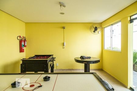 Apartamento à venda com 47m², 2 quartos e sem vaga Apartamento à venda com 47m², 2 quartos e sem vagaSalão de jogos