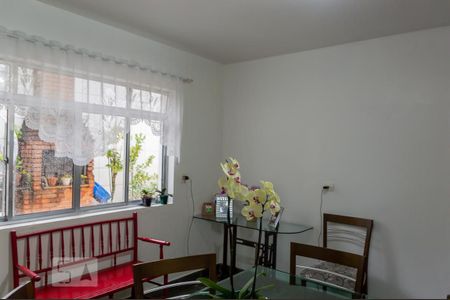 Casa à venda com 200m², 3 quartos e 4 vagasCopa