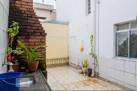 Casa à venda com 200m², 3 quartos e 4 vagasQuintal