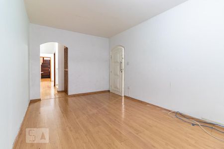 Sala de casa à venda com 4 quartos, 150m² em Jardim Ernestina, São Paulo