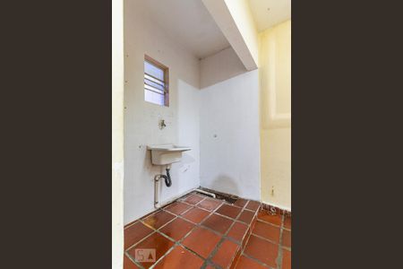 Casa à venda com 150m², 4 quartos e 2 vagasLavanderia