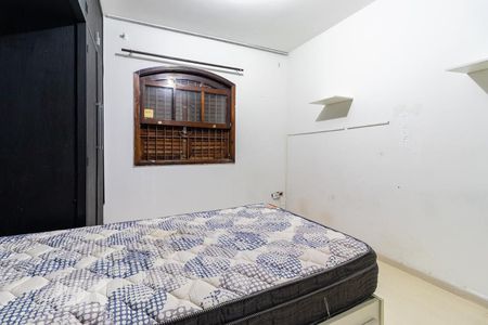 Casa à venda com 150m², 4 quartos e 2 vagasQuarto 4 - Suíte
