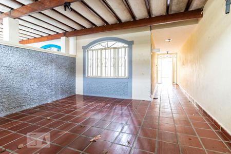 Casa à venda com 150m², 4 quartos e 2 vagasGaragem