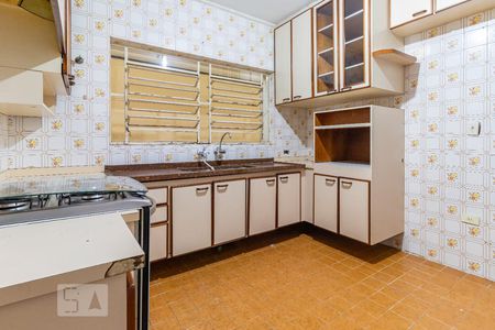 Casa à venda com 150m², 4 quartos e 2 vagasCozinha