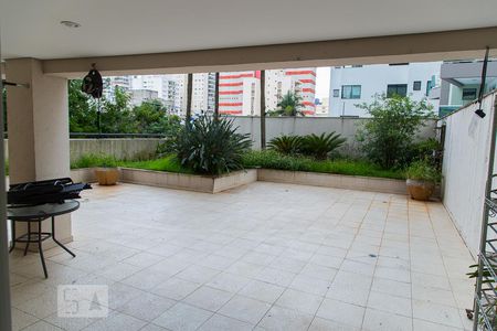 Vista da sala de apartamento para alugar com 3 quartos, 213m² em Vila Clementino, São Paulo