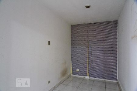 Quarto 1 de casa para alugar com 2 quartos, 50m² em Vila Primavera, São Paulo