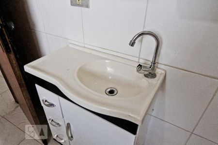 Casa para alugar com 50m², 2 quartos e sem vagaBanheiro