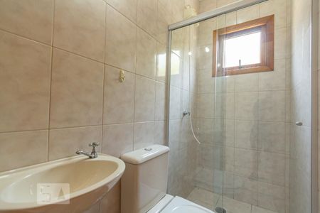 Casa à venda com 250m², 4 quartos e 4 vagasBanheiro de Serviço