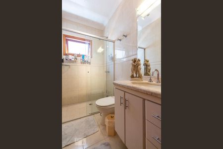 Casa à venda com 250m², 4 quartos e 4 vagasBanheiro 4