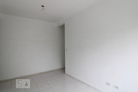 Sala de apartamento para alugar com 2 quartos, 52m² em Jardim Iracema, São Paulo