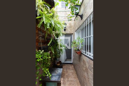 Casa à venda com 180m², 3 quartos e 1 vagaQuintal