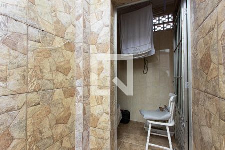 Casa à venda com 180m², 3 quartos e 1 vagaÁrea de Serviço