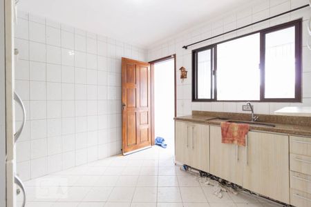 Cozinha de casa para alugar com 3 quartos, 120m² em Jardim Peri, São Paulo