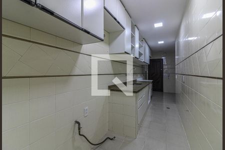 Apartamento para alugar com 180m², 3 quartos e 2 vagas Apartamento para alugar com 180m², 3 quartos e 2 vagasCozinha