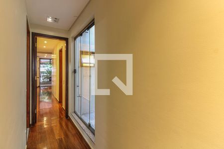 Corredor de apartamento para alugar com 3 quartos, 180m² em Recreio dos Bandeirantes, Rio de Janeiro