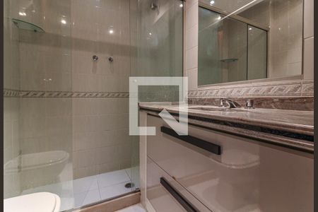 Apartamento para alugar com 180m², 3 quartos e 2 vagas Apartamento para alugar com 180m², 3 quartos e 2 vagasSuíte 3 - banheiro