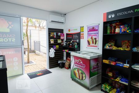 Apartamento à venda com 55m², 2 quartos e 1 vagaMini-Mercado