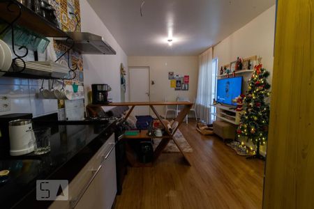 Apartamento à venda com 55m², 2 quartos e 1 vagaCozinha