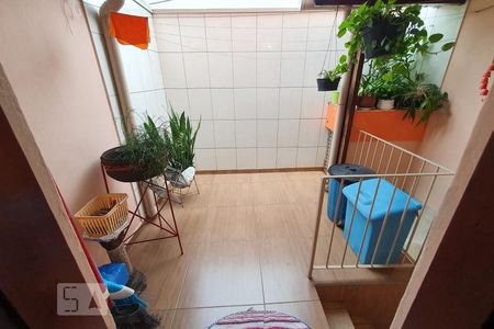 Casa à venda com 180m², 2 quartos e 2 vagasQuintal