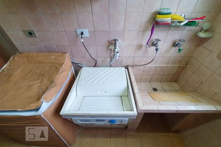 Casa à venda com 180m², 2 quartos e 2 vagasLavanderia