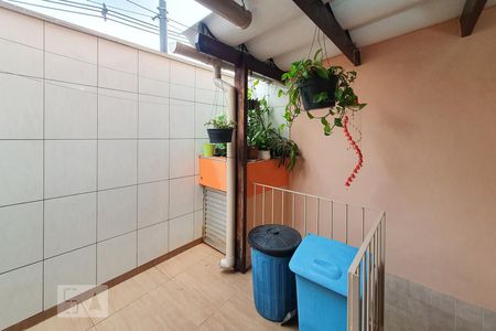 Casa à venda com 180m², 2 quartos e 2 vagasCozinha