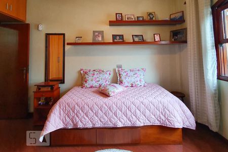 Casa à venda com 180m², 2 quartos e 2 vagasQuarto 2