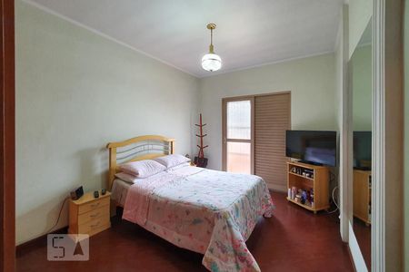 Casa à venda com 180m², 2 quartos e 2 vagasQuarto 1