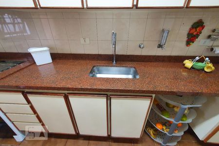 Cozinha de casa à venda com 2 quartos, 180m² em Jardim da Glória, São Paulo