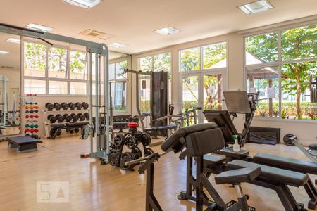 Apartamento para alugar com 120m², 3 quartos e 2 vagasÁrea comum - Academia