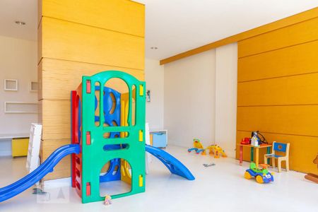 Apartamento para alugar com 120m², 3 quartos e 2 vagasÁrea comum - Brinquedoteca