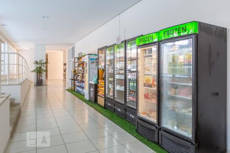 Apartamento para alugar com 120m², 3 quartos e 2 vagasÁrea comum - Mini Mercado