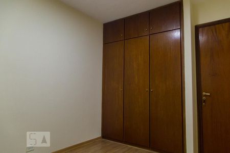 Quarto de apartamento à venda com 2 quartos, 58m² em Bosque da Saúde, São Paulo