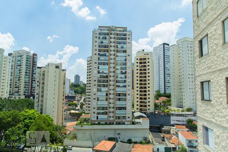 Vista da sala de apartamento à venda com 2 quartos, 58m² em Bosque da Saúde, São Paulo