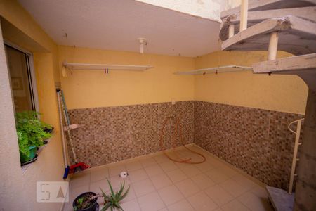 Casa para alugar com 200m², 3 quartos e 2 vagas Casa para alugar com 200m², 3 quartos e 2 vagasLavanderia Quarto
