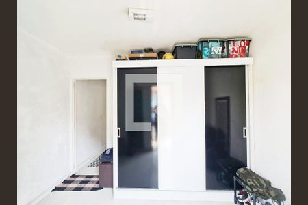 Quarto 1 de casa à venda com 2 quartos, 44m² em Jardim do Papai, Guarulhos