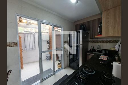 Casa à venda com 44m², 2 quartos e 1 vagaCozinha 