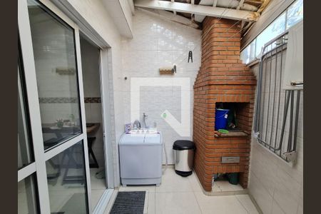 Casa à venda com 44m², 2 quartos e 1 vagaChurrasqueira e Area de Serviço 