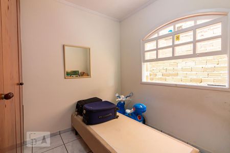 Casa à venda com 161m², 3 quartos e 2 vagasQuarto 1