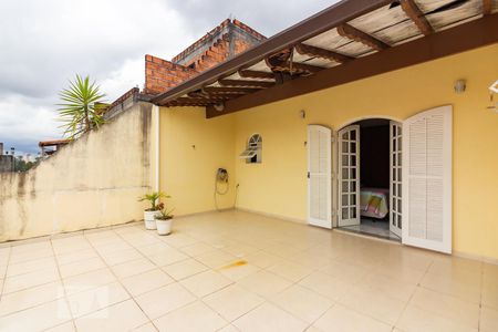 Casa à venda com 161m², 3 quartos e 2 vagasSacada da Suíte