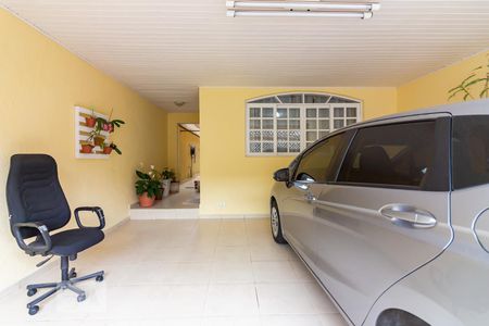 Casa à venda com 161m², 3 quartos e 2 vagasGaragem