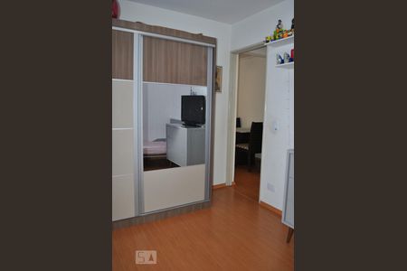 Quarto 1 de apartamento à venda com 2 quartos, 48m² em Jardim Celeste, São Paulo