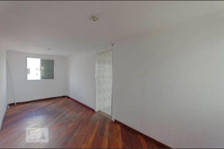 Sala de apartamento para alugar com 2 quartos, 57m² em Conjunto Habitacional Padre José de Anchieta, São Paulo