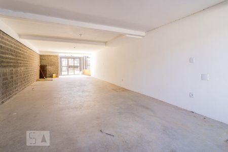 Casa à venda com 280m², 3 quartos e 4 vagas Casa à venda com 280m², 3 quartos e 4 vagasGaragem
