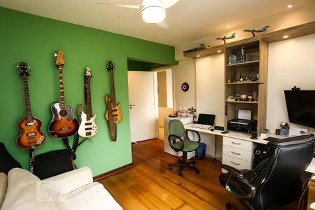 Apartamento à venda com 300m², 4 quartos e 3 vagassuíte 1