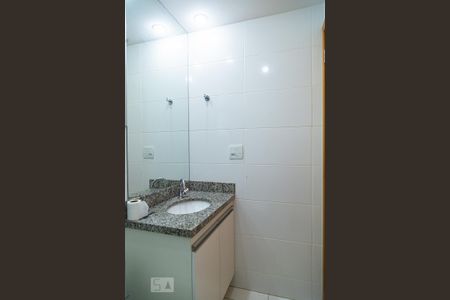 Apartamento para alugar com 70m², 2 quartos e 2 vagasBanheiro Social