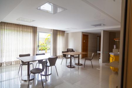 Apartamento para alugar com 70m², 2 quartos e 2 vagasSalão de Festas