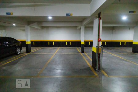 Apartamento para alugar com 70m², 2 quartos e 2 vagasGaragem