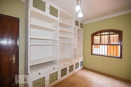 Sala de tv de casa à venda com 3 quartos, 212m² em Super Quadra Morumbi, São Paulo
