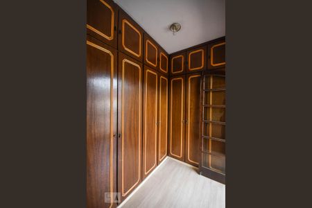 Armário da suíte  de casa à venda com 3 quartos, 212m² em Super Quadra Morumbi, São Paulo