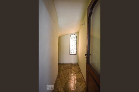 Depósito de casa à venda com 3 quartos, 212m² em Super Quadra Morumbi, São Paulo